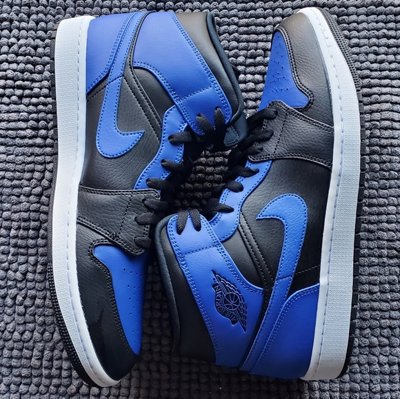 Jordan Other - New men's Jordan Retro 1 mid